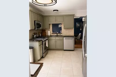 4072 N Newport Lane, Arlington Heights, IL 60004 - Photo 7