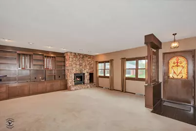 240 E Genessee Street, Leland, IL 60531 - Photo 3
