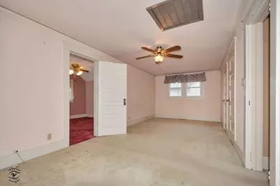 240 E Genessee Street, Leland, IL 60531 - Photo 17