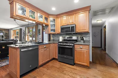 7919 Palm Court, Orland Park, IL 60462 - Photo 9