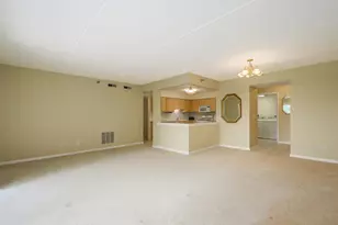 7071 W Touhy Ave, Niles, IL 60714 - Photo 7