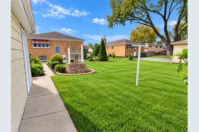 8629 Laramie Avenue, Burbank, IL 60459 - Photo 21