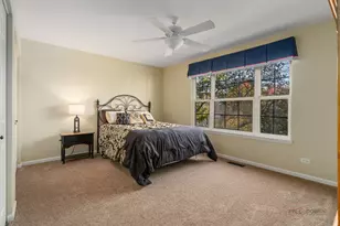 14241 Oakwood Ct, Green Oaks, IL 60048 - Photo 31