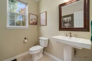 14241 Oakwood Ct, Green Oaks, IL 60048 - Photo 25