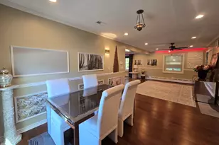 31111 N Oplaine Rd, Green Oaks, IL 60048 - Photo 5