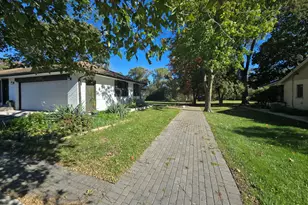 31111 N Oplaine Rd, Green Oaks, IL 60048 - Photo 55