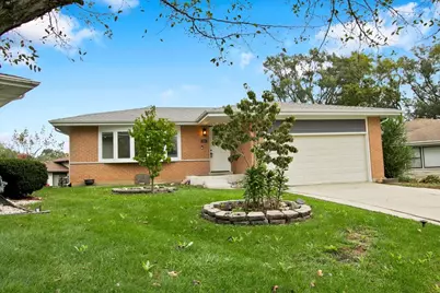 2033 N Wainwright Court, Palatine, IL 60074 - Photo 3