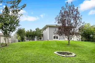 2033 N Wainwright Ct, Palatine, IL 60074 - Photo 27