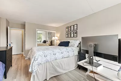 3900 N Lake Shore Drive #2C, Chicago, IL 60613 - Photo 13