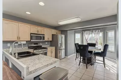 1029 Birch Lane, Romeoville, IL 60446 - Photo 9