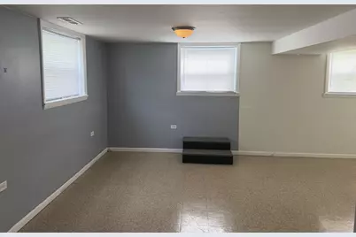 9438 S Champlain Avenue, Chicago, IL 60619 - Photo 3