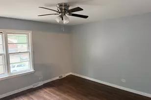9438 S Champlain Ave, Chicago, IL 60619 - Photo 9