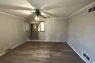 3108 Lexington Dr, Hazel Crest, IL 60429 - Photo 9