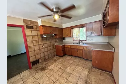 3108 Lexington Drive, Hazel Crest, IL 60429 - Photo 11