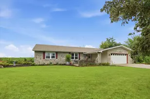 24208 W Frances Ct, Shorewood, IL 60404 - Photo 1