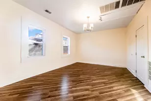 2227 W 19th St, Chicago, IL 60608 - Photo 3