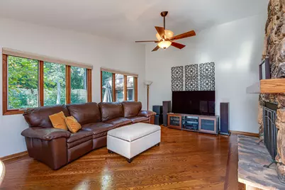 29W601 Waynewood Drive, West Chicago, IL 60185 - Photo 7