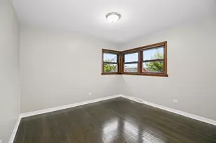 8021 W 91st St, Hickory Hills, IL 60457 - Photo 15