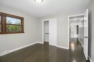 8021 W 91st St, Hickory Hills, IL 60457 - Photo 13