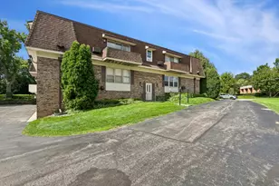 350 Brainerd Ave, Libertyville, IL 60048 - Photo 9