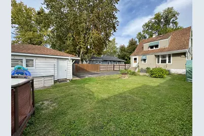 303 Davison Street, Joliet, IL 60433 - Photo 21