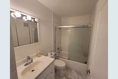 9368 Bay Colony Drive #3N, Des Plaines, IL 60016 - Photo 13