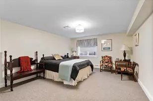 2715 W Morse Ave, Chicago, IL 60645 - Photo 31