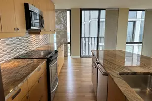 345 W Fullerton Pkwy, Chicago, IL 60614 - Photo 15