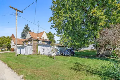 389 Chicago Road, Paw Paw, IL 61353 - Photo 43