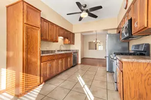 18610 Pine Lake Dr, Tinley Park, IL 60477 - Photo 13