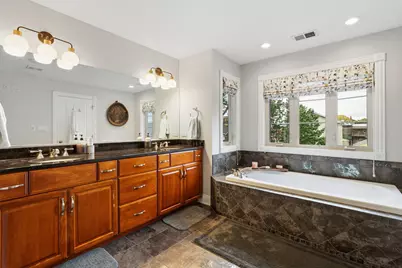 7425 Warren Street, Forest Park, IL 60130 - Photo 23