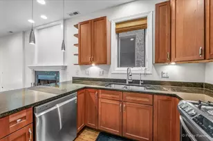 613 N Noble St, Chicago, IL 60642 - Photo 7