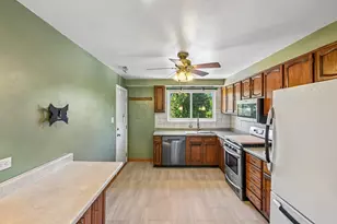 1406 S Fairfield Ave, Lombard, IL 60148 - Photo 5