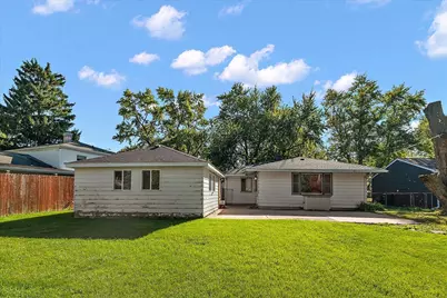 2715 Campbell Street, Joliet, IL 60435 - Photo 33