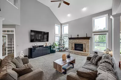 2431 Bauer Road, North Aurora, IL 60542 - Photo 7