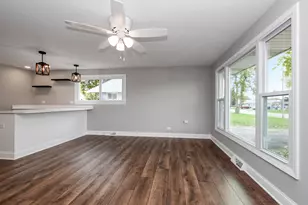 4332 W 87th Pl, Hometown, IL 60456 - Photo 5