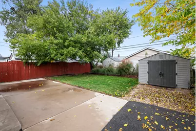 4332 W 87th Place, Hometown, IL 60456 - Photo 17