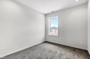 4906 S St Lawrence Ave, Chicago, IL 60615 - Photo 17
