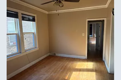1621 N Meade Avenue, Chicago, IL 60639 - Photo 3