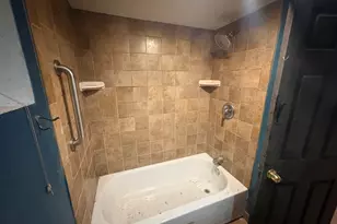 1621 N Meade Ave, Chicago, IL 60639 - Photo 19