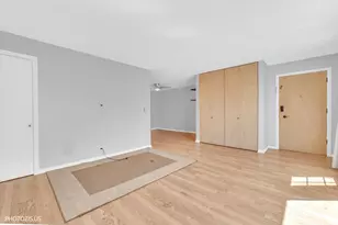 1450 Plymouth Pl, Glenview, IL 60025 - Photo 5