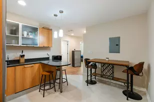 1655 N Fairfield Ave, Chicago, IL 60647 - Photo 11