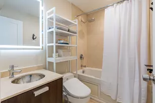 1655 N Fairfield Ave, Chicago, IL 60647 - Photo 15