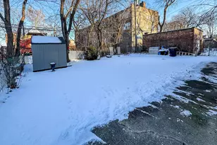 7717 S Saginaw Ave, Chicago, IL 60649 - Photo 11