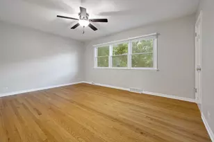 2206 W Lawrence Ln, Mount Prospect, IL 60056 - Photo 19