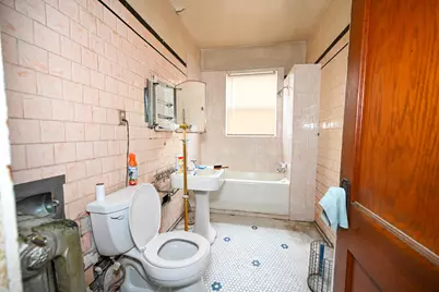 8507 S May Street, Chicago, IL 60620 - Photo 9