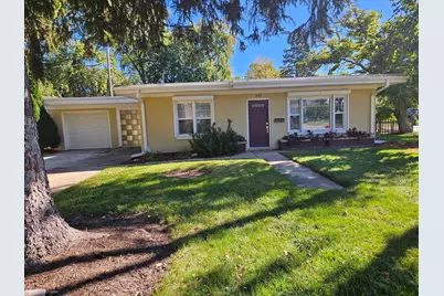227 Nebraska Street, Geneva, IL 60134 - Photo 1