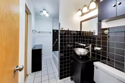 9039 Niles Center Road, Skokie, IL 60076 - Photo 19