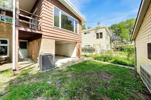 9039 Niles Center Rd, Skokie, IL 60076 - Photo 49