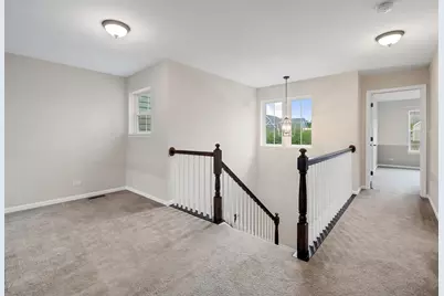 145 Tanglewood Drive, Glen Ellyn, IL 60137 - Photo 13